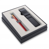 Parker IM Premium červené plniace pero so zl. klipom GT FP, darčeková kazeta